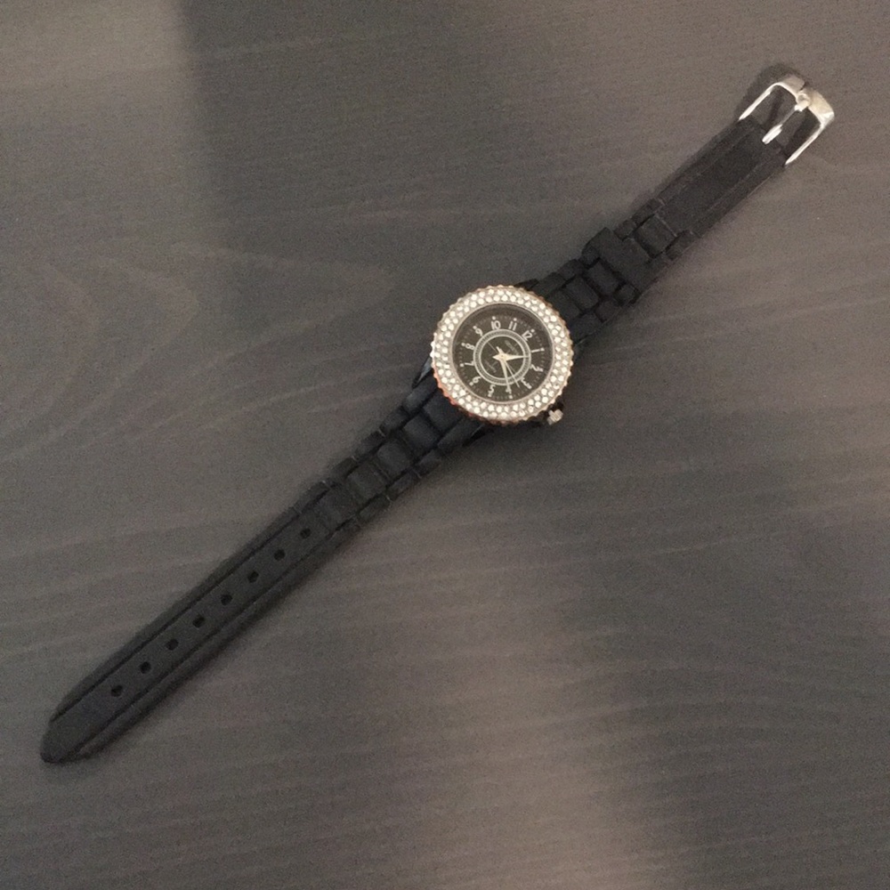 Black Fashion Watch